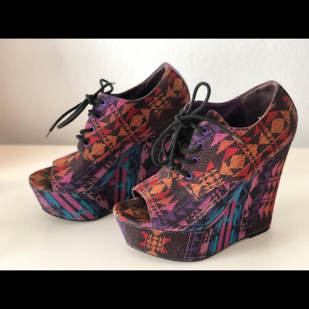 Steve Madden Wedges
